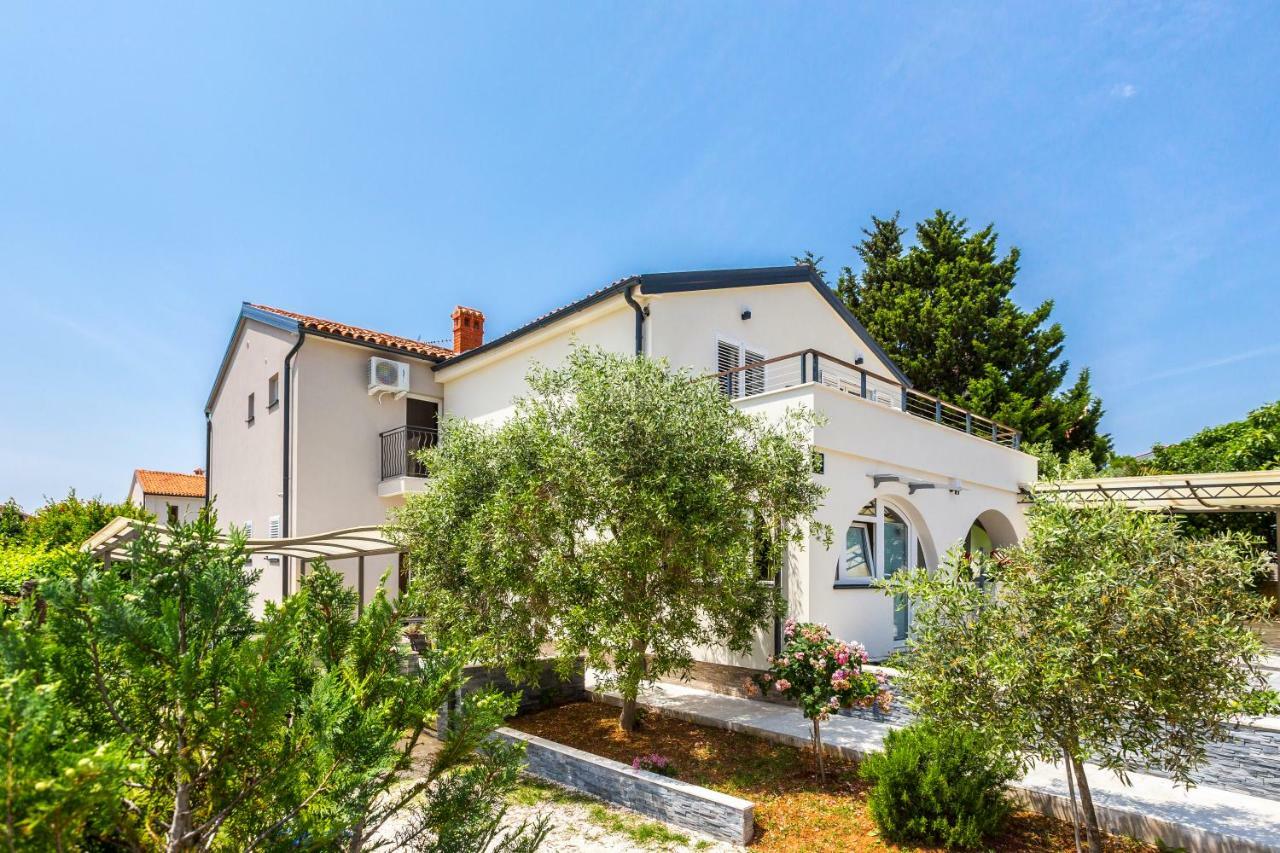 מדולין Apartments Tomislav מראה חיצוני תמונה